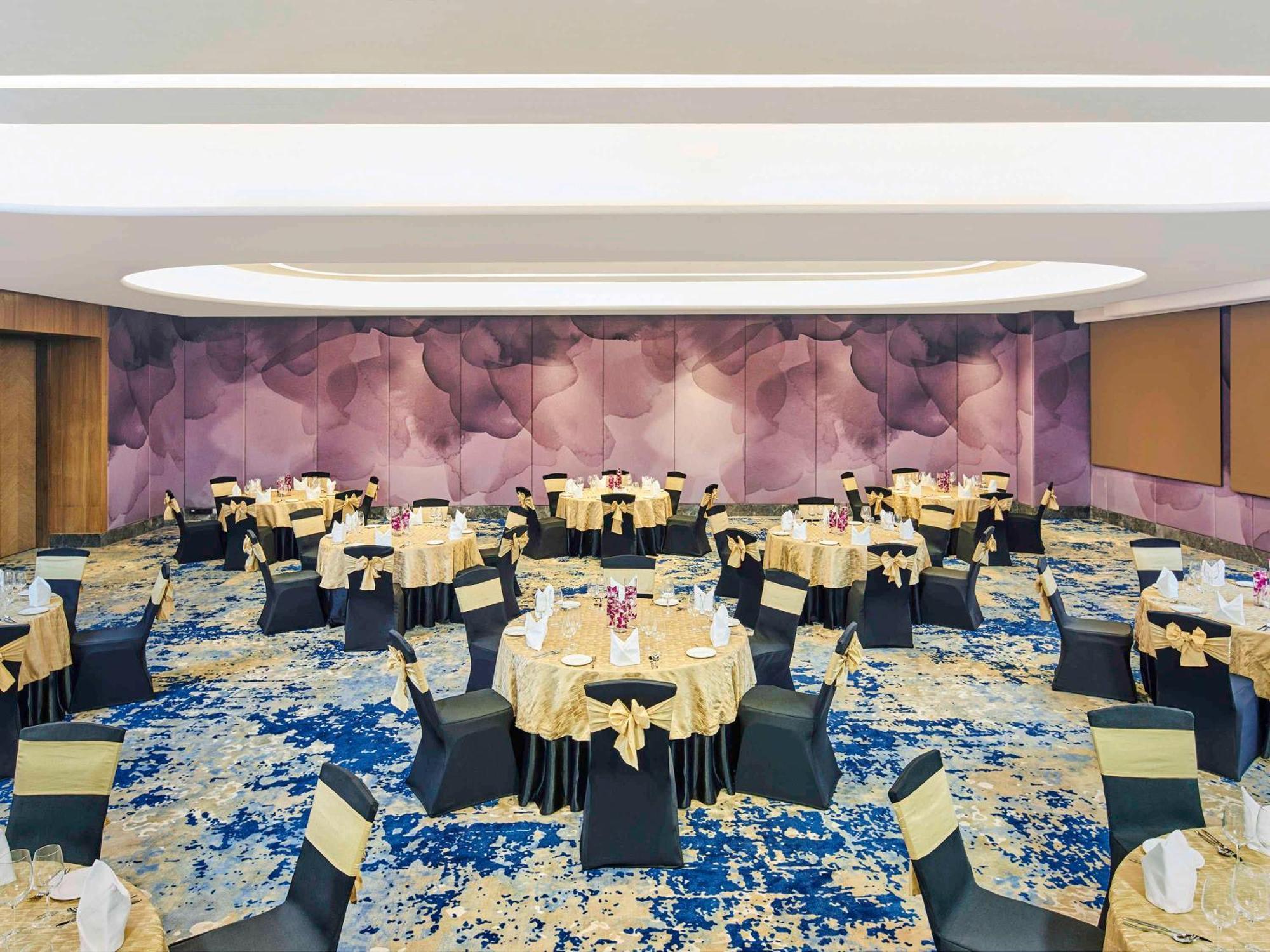 Novotel Mumbai International Airport Εξωτερικό φωτογραφία The ballroom